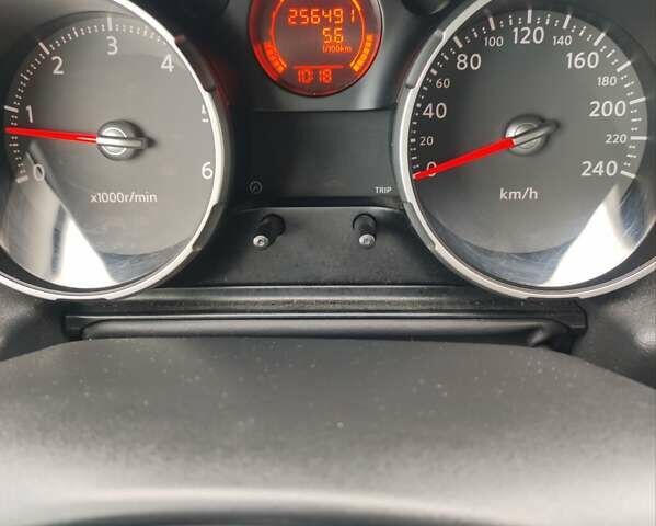 Серый Ниссан Кашкай, объемом двигателя 1.46 л и пробегом 256 тыс. км за 8500 $, фото 16 на Automoto.ua