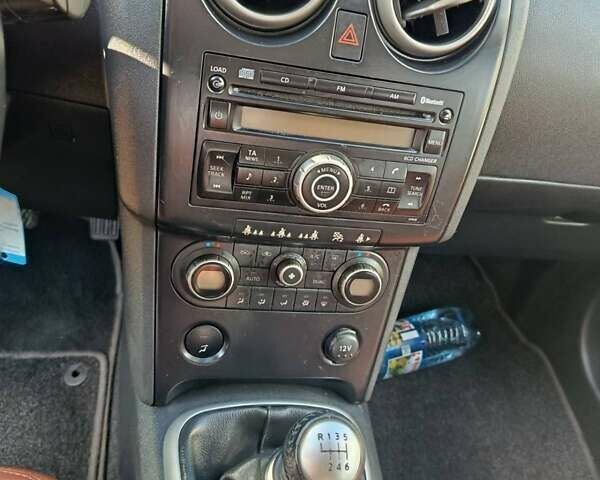 Ниссан Кашкай 2009 в Луцке на Automoto.ua Серый Ниссан Кашкай, объемом двигателя 1.5 л и пробегом 207 тыс. км за 8950 $, фото 17 на Automoto.ua