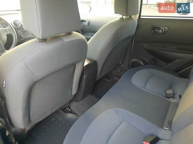 Серый Ниссан Кашкай, объемом двигателя 2 л и пробегом 188 тыс. км за 9300 $, фото 63 на Automoto.ua