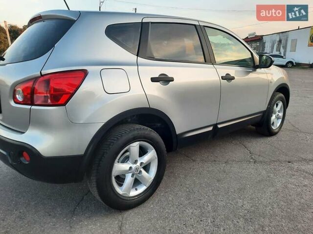 Серый Ниссан Кашкай, объемом двигателя 2 л и пробегом 188 тыс. км за 9300 $, фото 74 на Automoto.ua