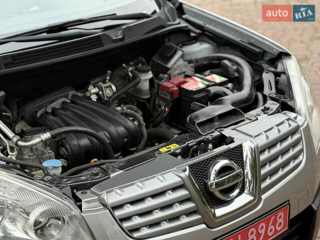 Сірий Ніссан Кашкай, об'ємом двигуна 1.6 л та пробігом 250 тис. км за 8400 $, фото 27 на Automoto.ua