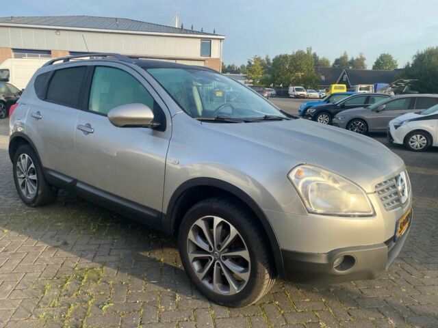 Серый Ниссан Кашкай, объемом двигателя 2 л и пробегом 245 тыс. км за 9600 $, фото 2 на Automoto.ua