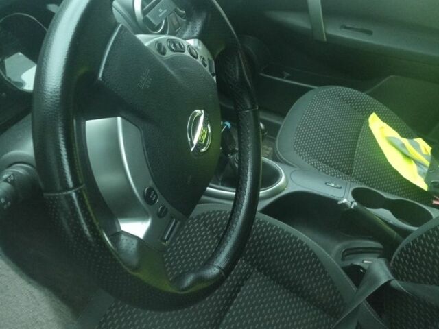 Сірий Ніссан Кашкай, об'ємом двигуна 1.5 л та пробігом 255 тис. км за 8000 $, фото 1 на Automoto.ua