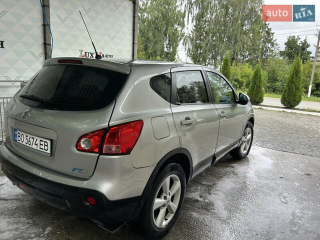 Серый Ниссан Кашкай, объемом двигателя 1.5 л и пробегом 270 тыс. км за 7200 $, фото 2 на Automoto.ua