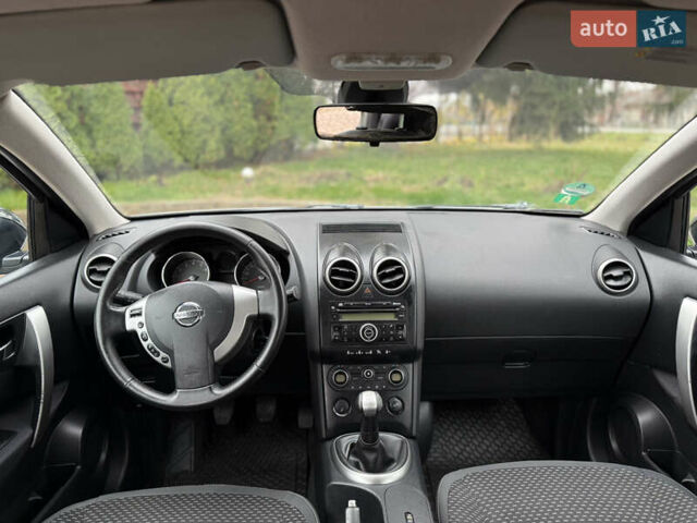 Серый Ниссан Кашкай, объемом двигателя 1.6 л и пробегом 250 тыс. км за 7750 $, фото 26 на Automoto.ua