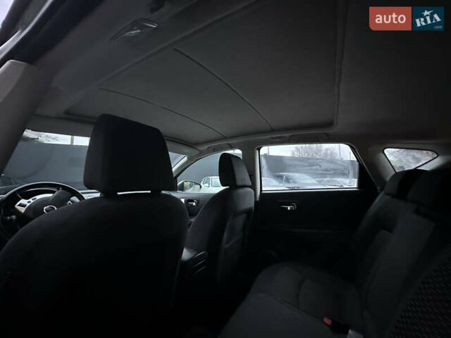 Сірий Ніссан Кашкай, об'ємом двигуна 1.5 л та пробігом 221 тис. км за 9300 $, фото 37 на Automoto.ua