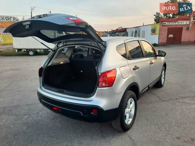 Серый Ниссан Кашкай, объемом двигателя 2 л и пробегом 188 тыс. км за 9300 $, фото 72 на Automoto.ua