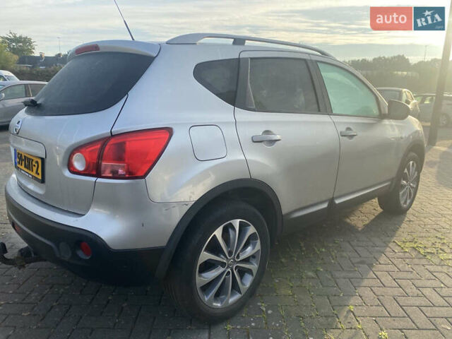 Серый Ниссан Кашкай, объемом двигателя 2 л и пробегом 245 тыс. км за 9600 $, фото 5 на Automoto.ua