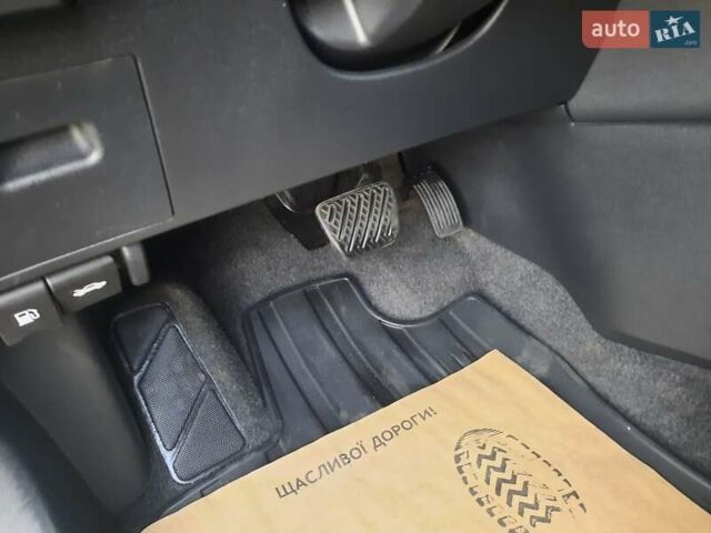 Серый Ниссан Кашкай, объемом двигателя 2 л и пробегом 188 тыс. км за 9300 $, фото 32 на Automoto.ua