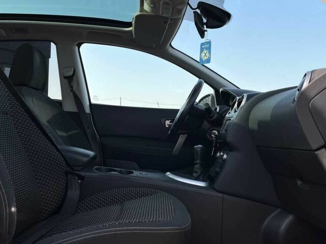 Сірий Ніссан Кашкай, об'ємом двигуна 2 л та пробігом 245 тис. км за 10100 $, фото 19 на Automoto.ua