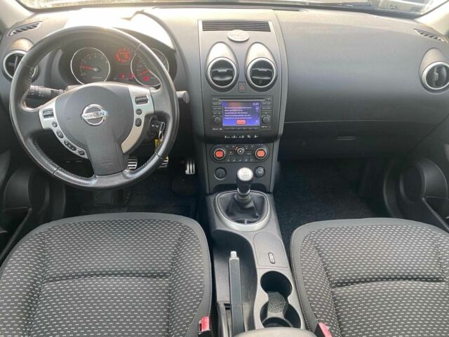 Серый Ниссан Кашкай, объемом двигателя 2 л и пробегом 245 тыс. км за 9600 $, фото 7 на Automoto.ua