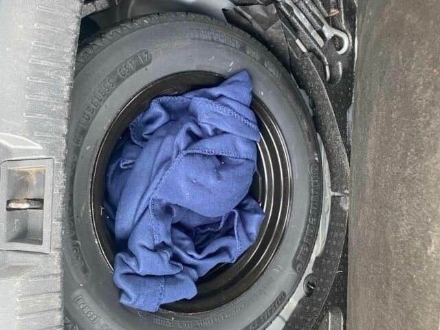 Серый Ниссан Кашкай, объемом двигателя 2 л и пробегом 245 тыс. км за 9600 $, фото 4 на Automoto.ua