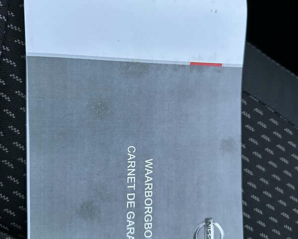 Сірий Ніссан Кашкай, об'ємом двигуна 1.5 л та пробігом 221 тис. км за 9300 $, фото 48 на Automoto.ua