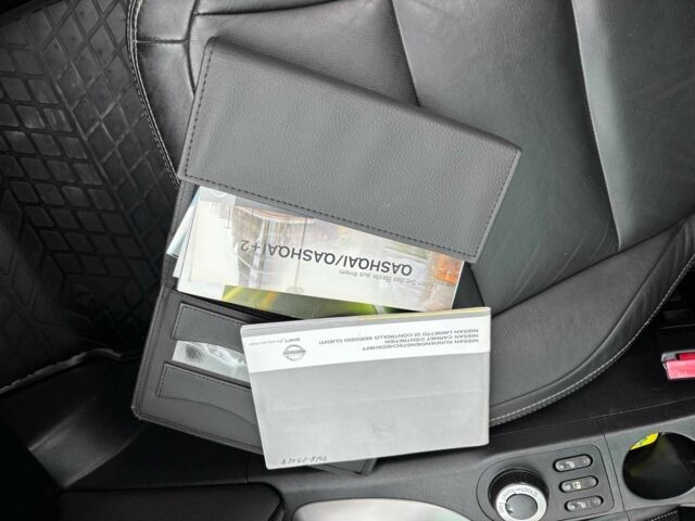 Серый Ниссан Кашкай, объемом двигателя 2 л и пробегом 240 тыс. км за 9600 $, фото 8 на Automoto.ua