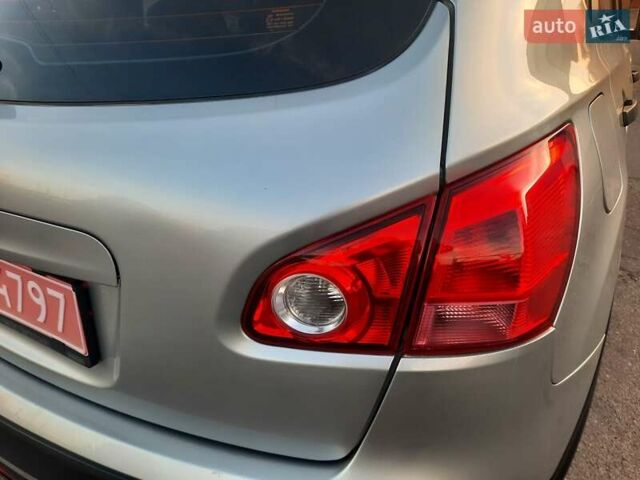 Серый Ниссан Кашкай, объемом двигателя 2 л и пробегом 188 тыс. км за 9300 $, фото 69 на Automoto.ua