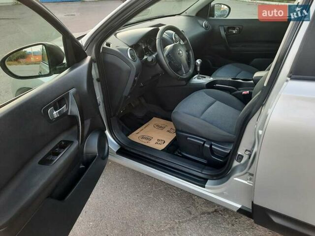 Серый Ниссан Кашкай, объемом двигателя 2 л и пробегом 188 тыс. км за 9300 $, фото 28 на Automoto.ua