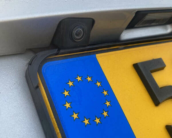 Серый Ниссан Кашкай, объемом двигателя 2 л и пробегом 245 тыс. км за 9600 $, фото 11 на Automoto.ua