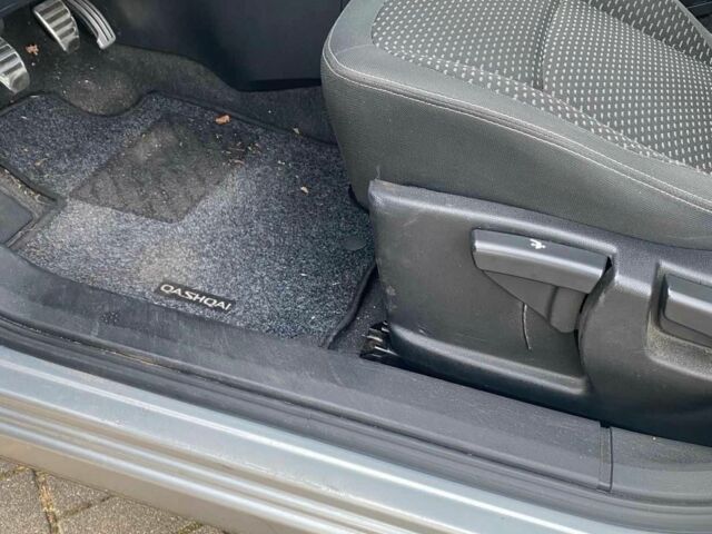 Серый Ниссан Кашкай, объемом двигателя 2 л и пробегом 245 тыс. км за 9600 $, фото 11 на Automoto.ua