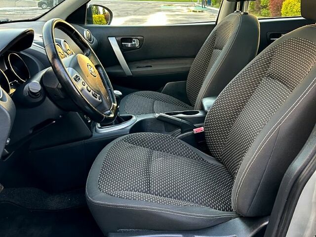 Сірий Ніссан Кашкай, об'ємом двигуна 1.5 л та пробігом 171 тис. км за 8999 $, фото 5 на Automoto.ua