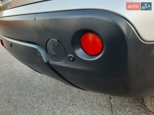 Серый Ниссан Кашкай, объемом двигателя 2 л и пробегом 188 тыс. км за 9300 $, фото 70 на Automoto.ua