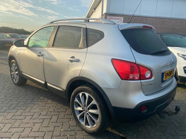 Серый Ниссан Кашкай, объемом двигателя 2 л и пробегом 245 тыс. км за 9600 $, фото 1 на Automoto.ua