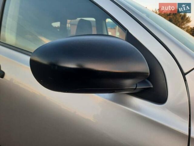 Серый Ниссан Кашкай, объемом двигателя 2 л и пробегом 188 тыс. км за 9300 $, фото 90 на Automoto.ua