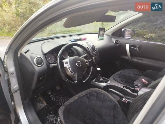 Ниссан Кашкай 2009 в Калуше на Automoto.ua Серый Ниссан Кашкай, объемом двигателя 1.5 л и пробегом 273 тыс. км за 7300 $, фото 3 на Automoto.ua