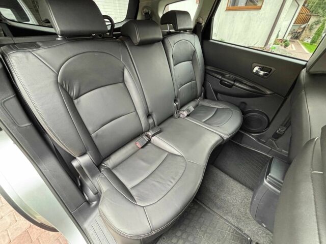 Серый Ниссан Кашкай, объемом двигателя 2 л и пробегом 240 тыс. км за 9600 $, фото 11 на Automoto.ua