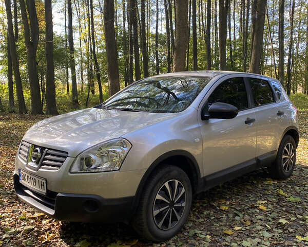 Сірий Ніссан Кашкай, об'ємом двигуна 1.6 л та пробігом 231 тис. км за 8000 $, фото 2 на Automoto.ua