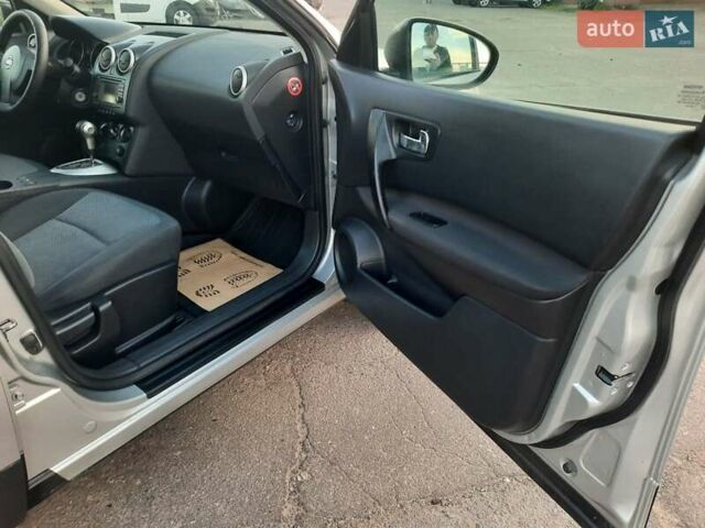 Серый Ниссан Кашкай, объемом двигателя 2 л и пробегом 188 тыс. км за 9300 $, фото 83 на Automoto.ua