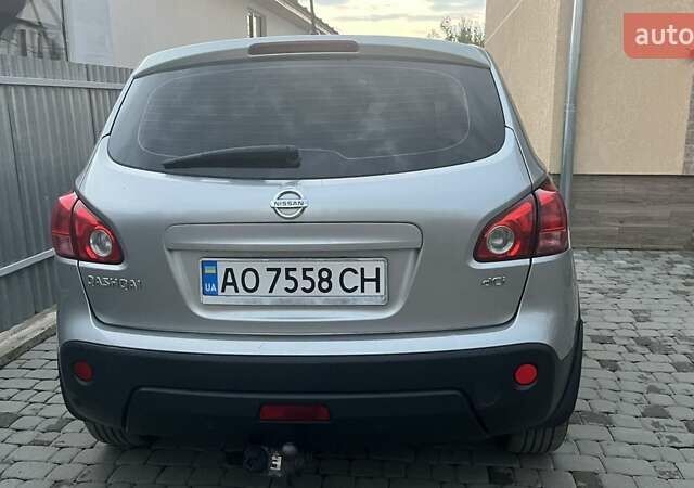 Серый Ниссан Кашкай, объемом двигателя 1.46 л и пробегом 261 тыс. км за 7500 $, фото 1 на Automoto.ua