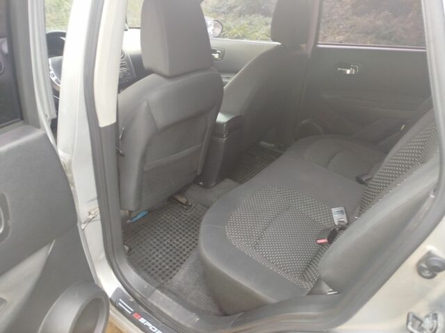 Сірий Ніссан Кашкай, об'ємом двигуна 1.5 л та пробігом 273 тис. км за 7300 $, фото 7 на Automoto.ua