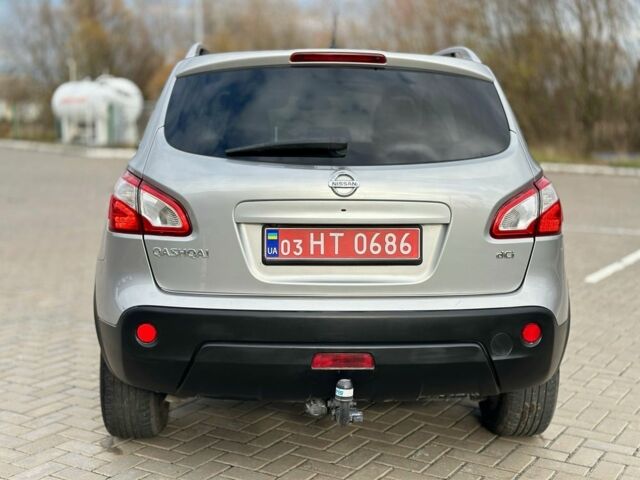 Сірий Ніссан Кашкай, об'ємом двигуна 2 л та пробігом 232 тис. км за 11450 $, фото 3 на Automoto.ua
