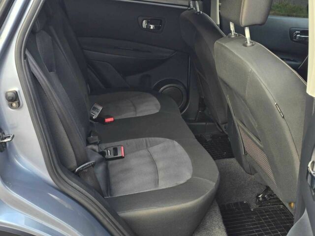 Серый Ниссан Кашкай, объемом двигателя 2 л и пробегом 195 тыс. км за 9999 $, фото 17 на Automoto.ua