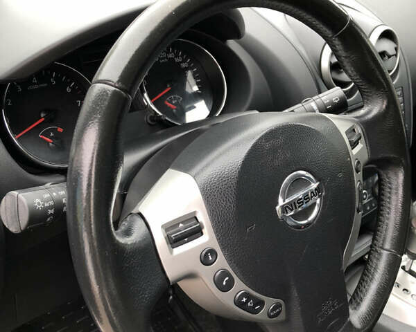Сірий Ніссан Кашкай, об'ємом двигуна 2 л та пробігом 95 тис. км за 11199 $, фото 27 на Automoto.ua