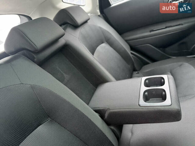Сірий Ніссан Кашкай, об'ємом двигуна 1.5 л та пробігом 192 тис. км за 9200 $, фото 97 на Automoto.ua
