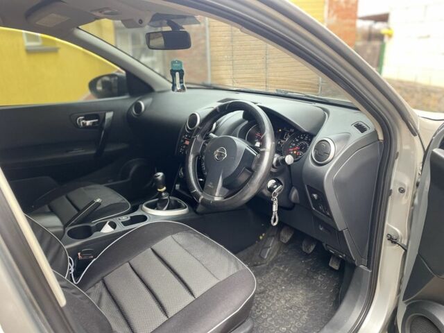 Серый Ниссан Кашкай, объемом двигателя 1.5 л и пробегом 160 тыс. км за 2999 $, фото 9 на Automoto.ua