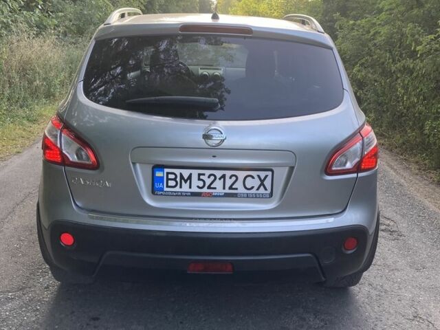 Сірий Ніссан Кашкай, об'ємом двигуна 1.6 л та пробігом 180 тис. км за 9250 $, фото 2 на Automoto.ua