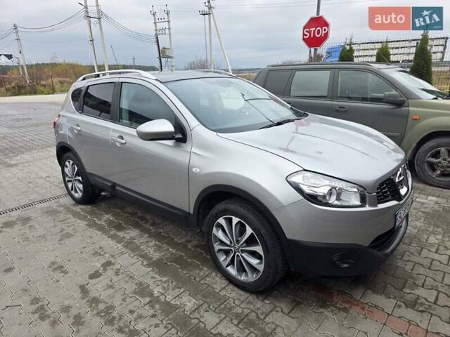 Серый Ниссан Кашкай, объемом двигателя 2 л и пробегом 155 тыс. км за 10200 $, фото 5 на Automoto.ua
