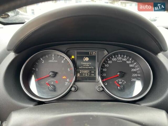 Сірий Ніссан Кашкай, об'ємом двигуна 1.46 л та пробігом 214 тис. км за 9900 $, фото 24 на Automoto.ua