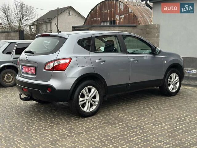 Серый Ниссан Кашкай, объемом двигателя 1.6 л и пробегом 239 тыс. км за 10300 $, фото 11 на Automoto.ua