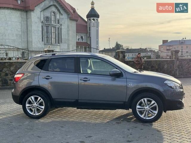 Серый Ниссан Кашкай, объемом двигателя 1.46 л и пробегом 235 тыс. км за 9000 $, фото 32 на Automoto.ua