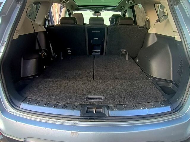 Сірий Ніссан Кашкай, об'ємом двигуна 1.5 л та пробігом 252 тис. км за 10000 $, фото 9 на Automoto.ua