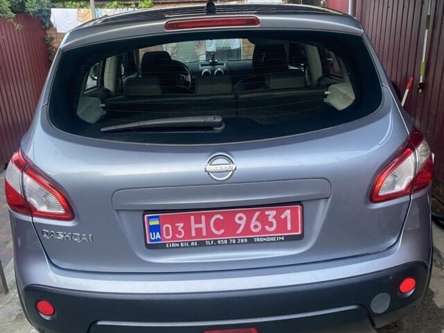 Серый Ниссан Кашкай, объемом двигателя 1.6 л и пробегом 146 тыс. км за 10700 $, фото 1 на Automoto.ua