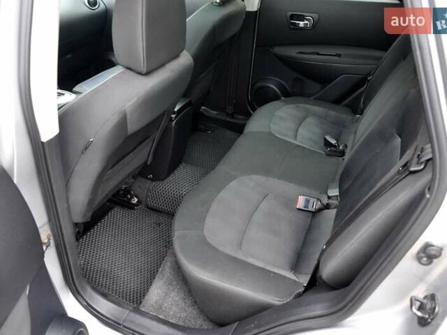 Серый Ниссан Кашкай, объемом двигателя 2 л и пробегом 154 тыс. км за 9600 $, фото 13 на Automoto.ua