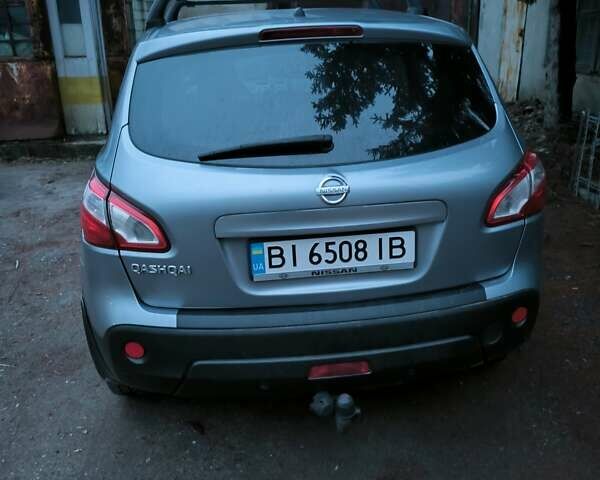 Сірий Ніссан Кашкай, об'ємом двигуна 2 л та пробігом 188 тис. км за 10999 $, фото 2 на Automoto.ua