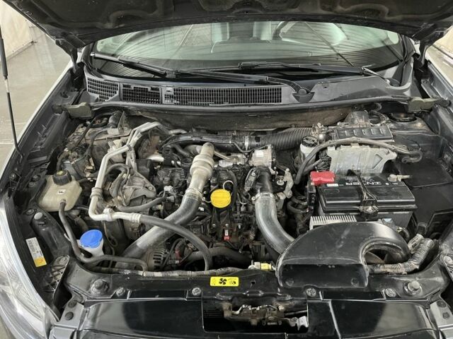 Серый Ниссан Кашкай, объемом двигателя 1.5 л и пробегом 165 тыс. км за 10200 $, фото 22 на Automoto.ua