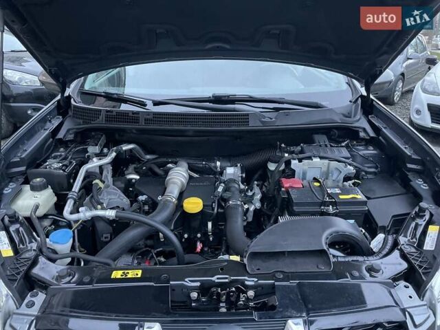 Сірий Ніссан Кашкай, об'ємом двигуна 1.5 л та пробігом 218 тис. км за 12000 $, фото 43 на Automoto.ua