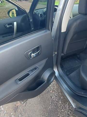 Серый Ниссан Кашкай, объемом двигателя 1.5 л и пробегом 216 тыс. км за 10600 $, фото 21 на Automoto.ua