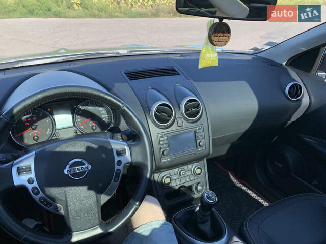 Сірий Ніссан Кашкай, об'ємом двигуна 1.5 л та пробігом 226 тис. км за 10200 $, фото 17 на Automoto.ua